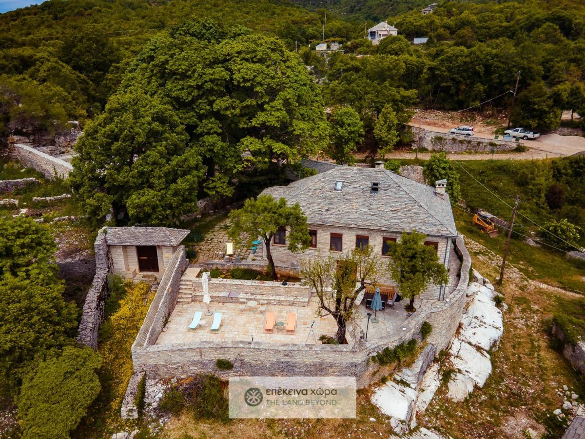 The Land Beyond Apartment Vitsa ภายนอก รูปภาพ