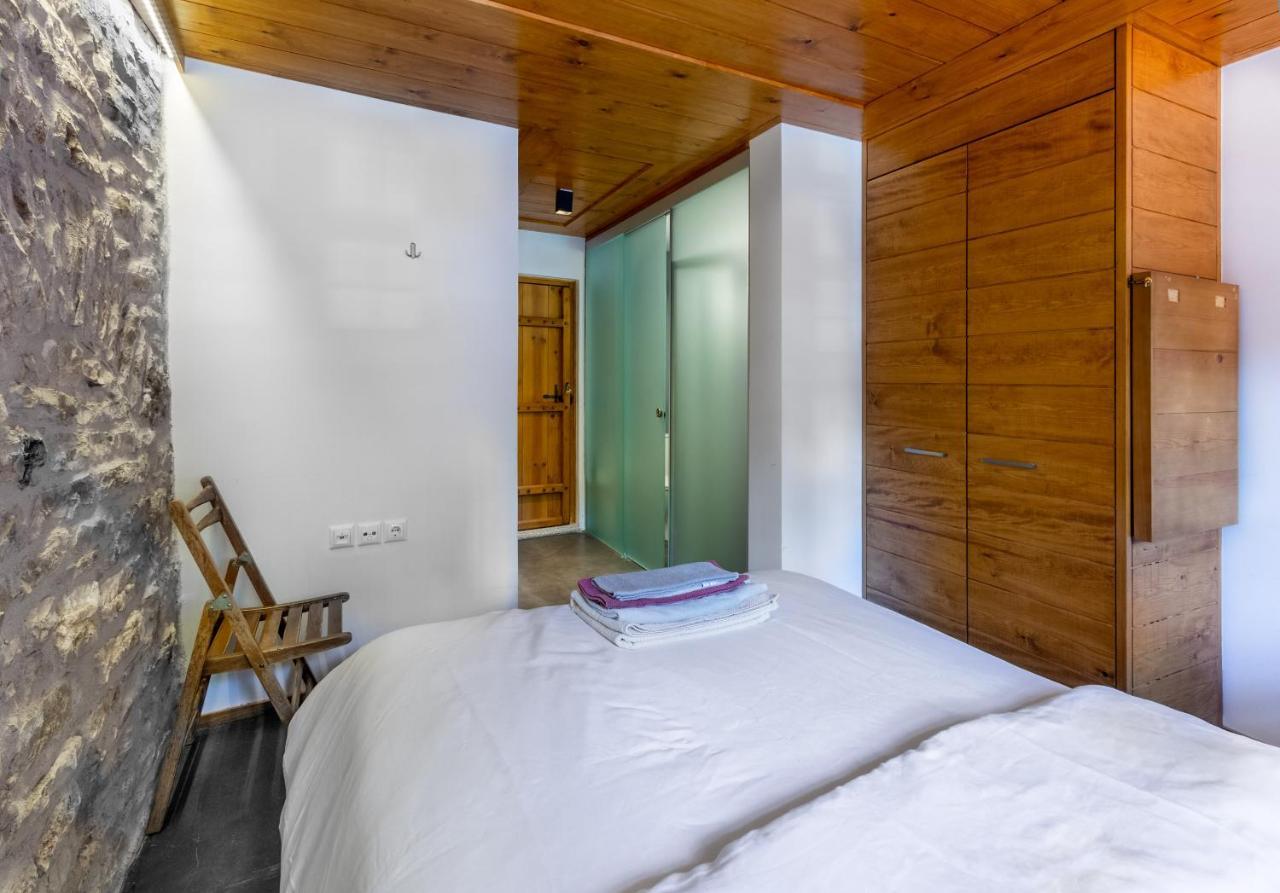 The Land Beyond Apartment Vitsa ภายนอก รูปภาพ